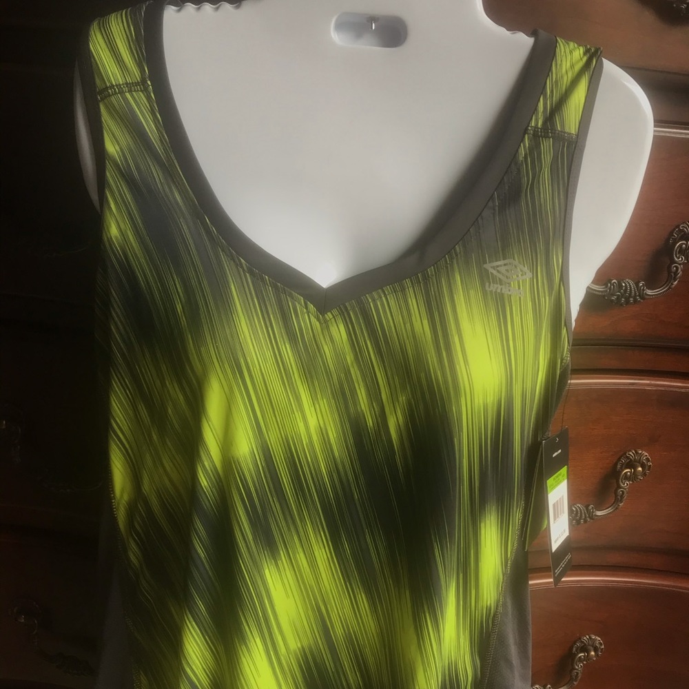 UMBRO DRI FIT RACER BACK WOMENS TANK LIME/GRAY NWT